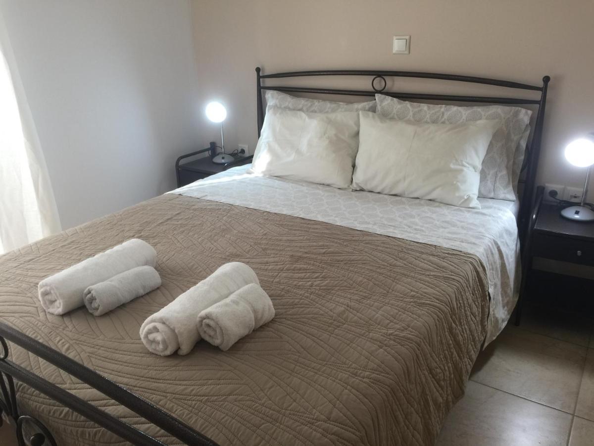 Open Concept 1 Bedroom Apartment Нафплион Экстерьер фото