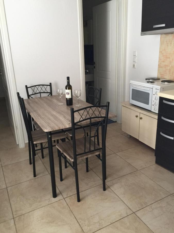 Open Concept 1 Bedroom Apartment Нафплион Экстерьер фото