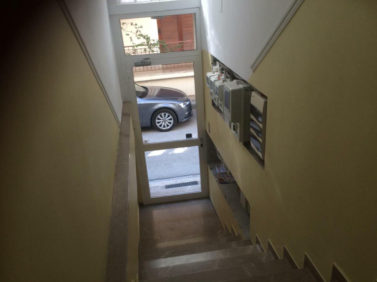 Open Concept 1 Bedroom Apartment Нафплион Экстерьер фото